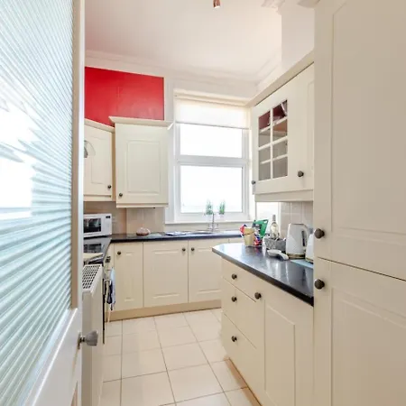 1 Bed In Oc-s29075 Appartamento *